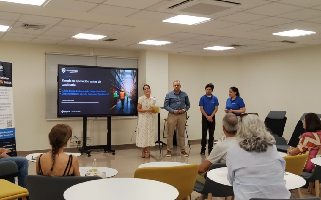 Galería | Digitaliza tu negocio | Simula tu operación antes de cambiarla: cómo tomar decisiones sin riesgo usando un gemelo digital e IA en tu cadena de suministro
